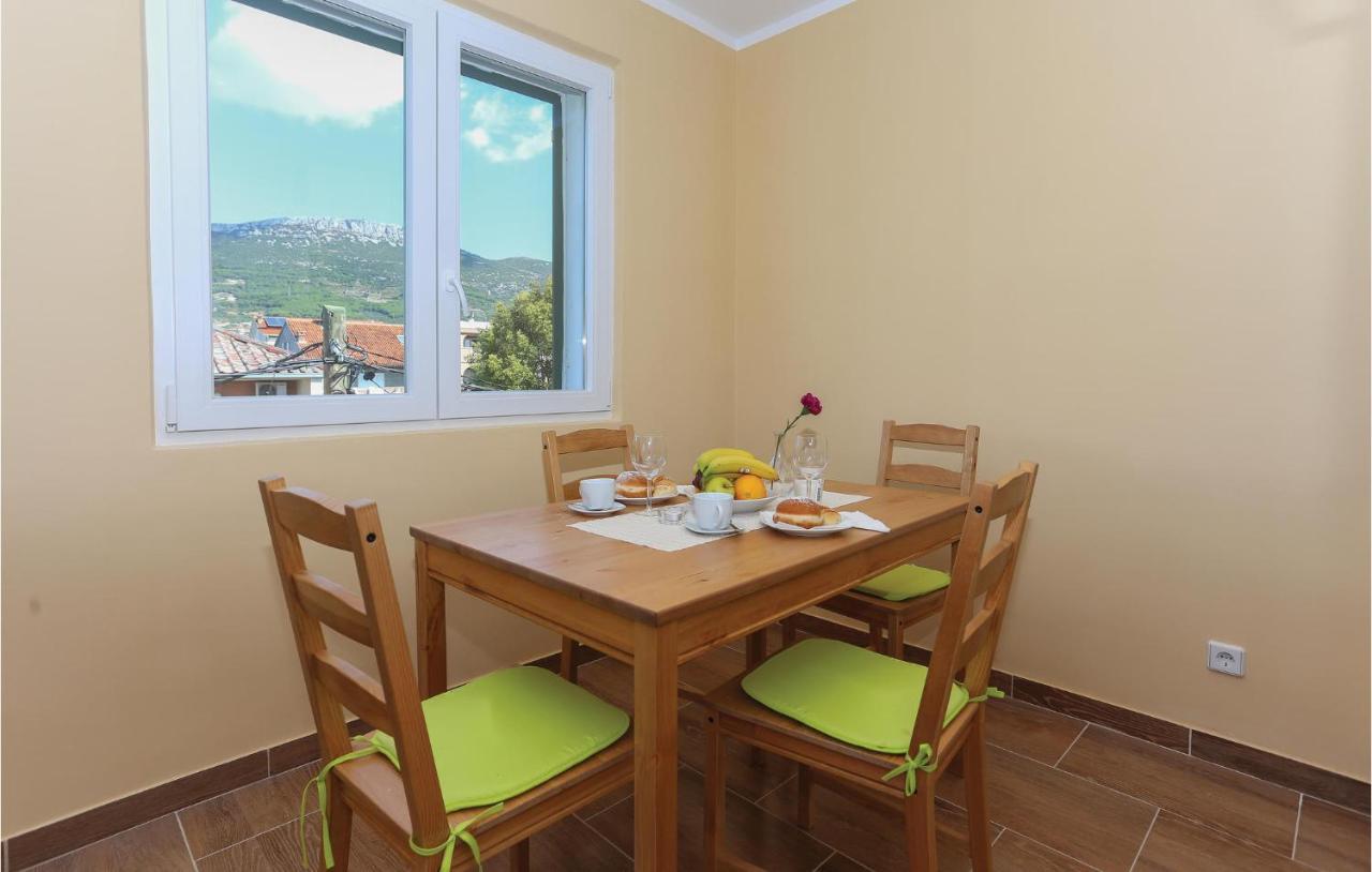 Lovely Apartment In Kastel Stari With Wifi Kaštela 외부 사진